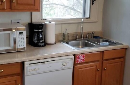 Greenville - Spartanburg Apartment | 11 Lovely Apartment in Plantation Style Home