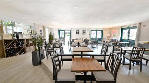 Saint-Aubin Hotel | 11 m² Hotel ∙ 2 guests