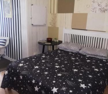 Kraaifontein Bed & Breakfast | 11 on Orange