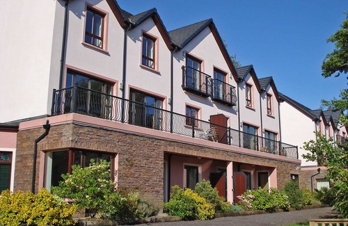 Killorglin Other | 110 m² Accommodation ∙ 3 bedrooms ∙ 5 guests