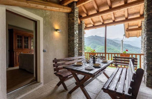 Roburent Other | 110 m² Accommodation ∙ 2 bedrooms ∙ 5 guests