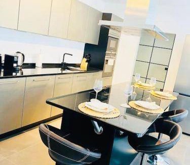 Bonnevoie Apartment | 110 m² Apartment ∙ 2 bedrooms ∙ 6 guests