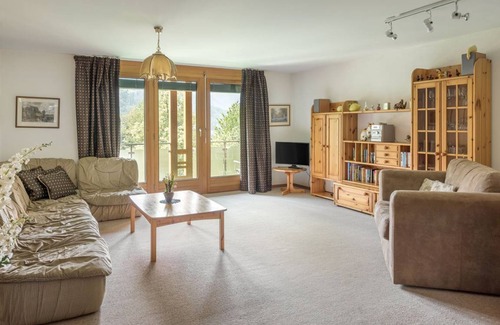 Fiesch Apartment | 110 m² Apartment ∙ 3 bedrooms ∙ 6 guests