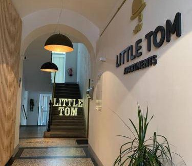Smichov Apartment | 110 m² Apartment ∙ 3 bedrooms ∙ 8 guests