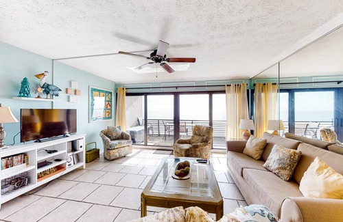 Silver Sands Beach Condo | 110 m² Condo ∙ 1 bedroom ∙ 4 guests
