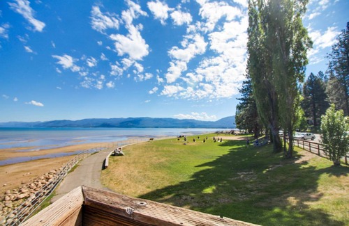 Al Tahoe Cabin | 110 m² Cabin ∙ 3 bedrooms ∙ 6 guests