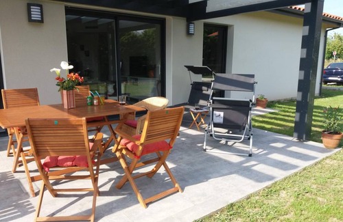 Saubusse House | 110 m² Gîte ∙ 3 bedrooms ∙ 5 guests