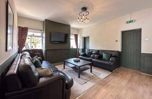 Crawcrook House | 110 m² House ∙ 3 bedrooms ∙ 12 guests