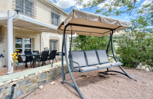 Jijona House | 110 m² House ∙ 3 bedrooms ∙ 6 guests