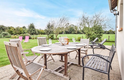 Equemauville House | 110 m² House ∙ 3 bedrooms ∙ 6 guests