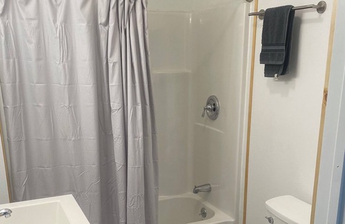 Brownwood House | 1102 HOLCOMB HOUSE Close to Coggin Park, Hospital, HPU