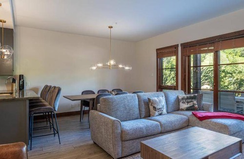Versant Soleil Apartment | 111 m² Apartment ∙ 2 bedrooms ∙ 8 guests