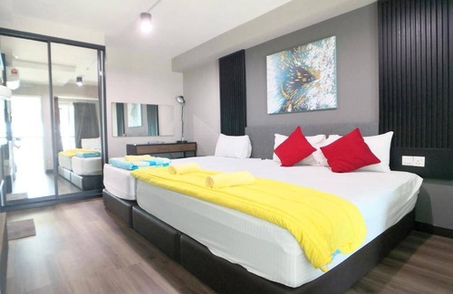 George Town Apartment | 111 m² Apartment ∙ 2 bedrooms ∙ 14 guests