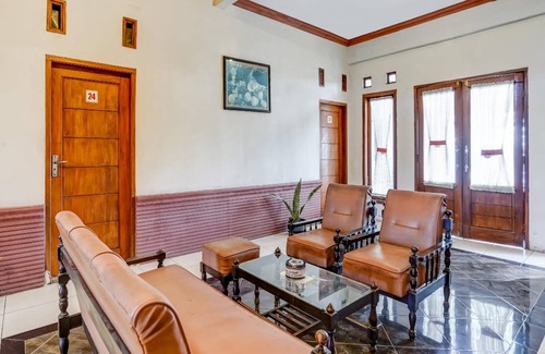 Sedati Hotel | 111 m² Hotel ∙ 10 guests