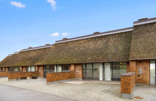 Sønderstrand Apartment | 112 m² Apartment ∙ 3 bedrooms ∙ 6 guests