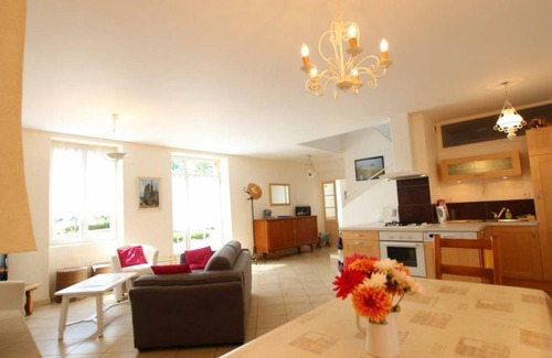 Les Loges-Marchis Cottage | 112 m² Cabin ∙ 3 bedrooms ∙ 7 guests