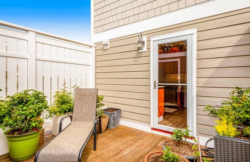 Pilot Point House | 112 m² House ∙ 3 bedrooms ∙ 8 guests