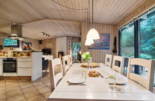 Store Fuglede House | 112 m² House ∙ 3 bedrooms ∙ 6 guests