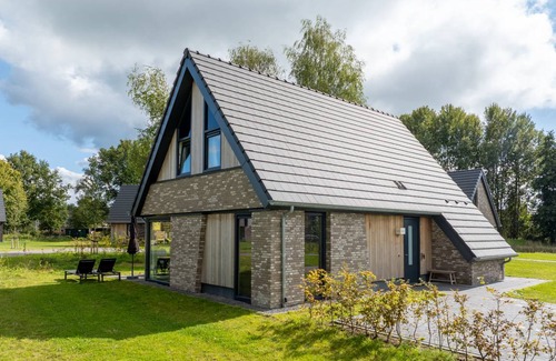 Aalden House | 114 m² Bungalow ∙ 4 bedrooms ∙ 8 guests