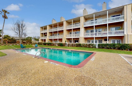 El Lago Condo | 114 m² Condo ∙ 2 bedrooms ∙ 6 guests