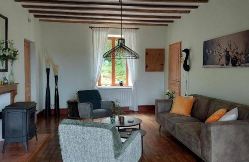 Sussac House | 115 m² House ∙ 3 bedrooms ∙ 6 guests