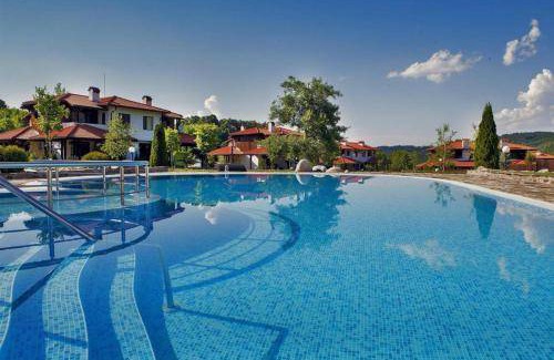 Oreshak House | 116 m² House ∙ 3 bedrooms ∙ 8 guests