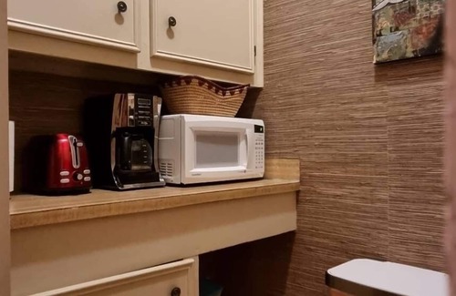 Natchez Apartment | 118 B&B - Center of Historic Downtown Natchez Listed Instant Book on