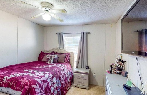 Oakhurst House | 119 m² House ∙ 3 bedrooms ∙ 6 guests