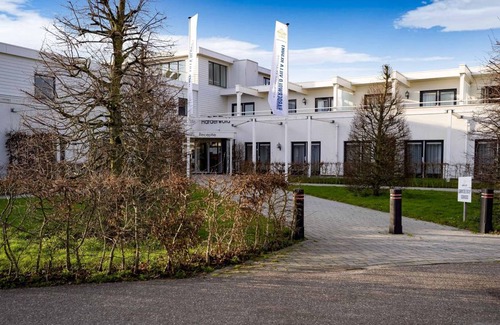 Zeewolde House | 119 m² House ∙ 4 bedrooms ∙ 8 guests