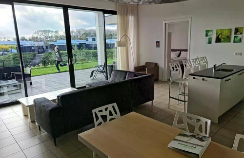 Zeewolde House | 119 m² House ∙ 4 bedrooms ∙ 8 guests
