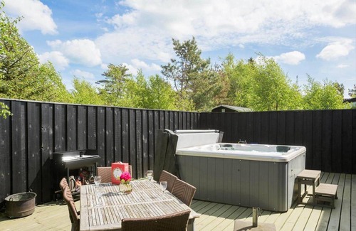 Torup Strand House | 119 m² House ∙ 4 bedrooms ∙ 8 guests