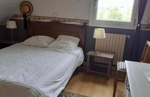 Langrolay-sur-Rance Bed & Breakfast | 12 m² Bed and breakfast ∙ 2 guests