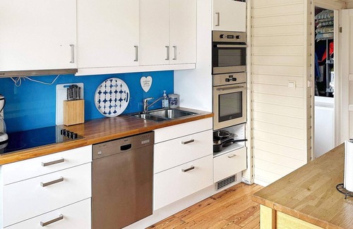Hvaler House | 12 person holiday home in Skjærhalden