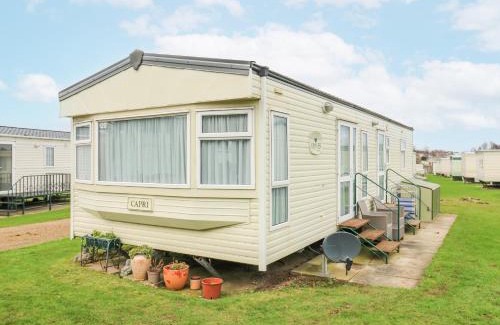 Great Yarmouth House | 120 Caravan