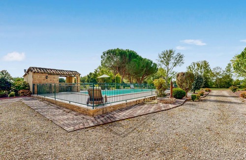 Saint-Pierre-d'Eyraud House | 120 m² House ∙ 3 bedrooms ∙ 6 guests