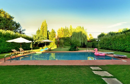 Oropos Apartment | 120 m² Apartment ∙ 1 bedroom ∙ 4 guests