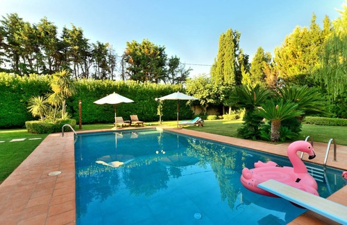 Oropos Apartment | 120 m² Apartment ∙ 1 bedroom ∙ 4 guests