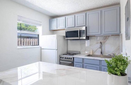 Riverside Park Apartment | 120 m² Apartment ∙ 2 bedrooms ∙ 4 guests