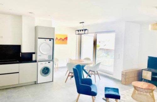 Bonnevoie Apartment | 120 m² Apartment ∙ 3 bedrooms ∙ 8 guests
