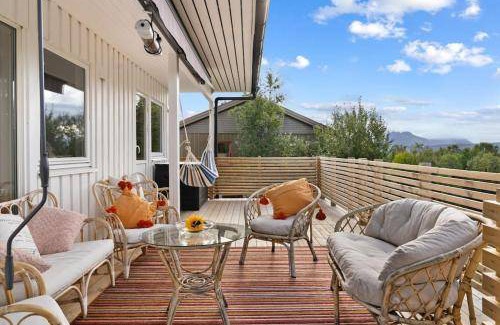 Tromso Apartment | 120 m² Apartment ∙ 4 bedrooms ∙ 8 guests
