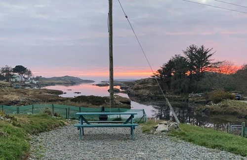 Connemara House | 120 m² Bungalow ∙ 2 bedrooms ∙ 4 guests