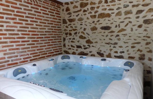 Cressanges Cottage | 120 m² Cabin ∙ 4 bedrooms ∙ 8 guests