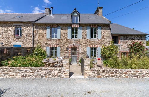 Plouer-sur-Rance House | 120 m² House ∙ 2 bedrooms ∙ 4 guests