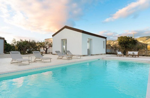 Buseto Palizzolo House | 120 m² House ∙ 3 bedrooms ∙ 8 guests