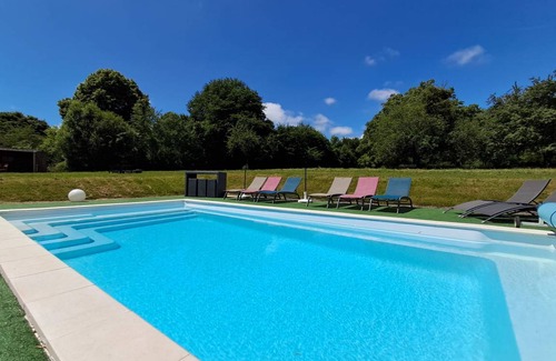 Eguzon-Chantome House | 120 m² House ∙ 4 bedrooms ∙ 10 guests