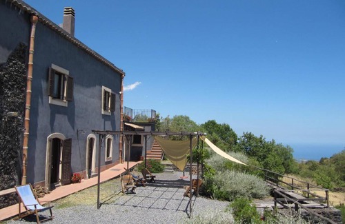 Zafferana Etnea House | 120 m² House ∙ 3 bedrooms ∙ 8 guests