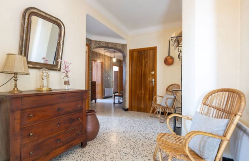 Montauriol House | 120 m² House ∙ 1 bedroom ∙ 7 guests