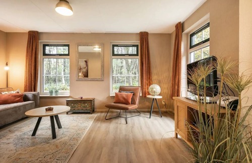 Hooghalen House | 120 m² House ∙ 2 bedrooms ∙ 6 guests