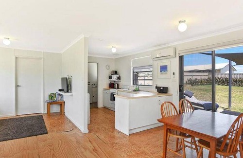 Goolwa Beach House | 120 m² House ∙ 3 bedrooms ∙ 6 guests
