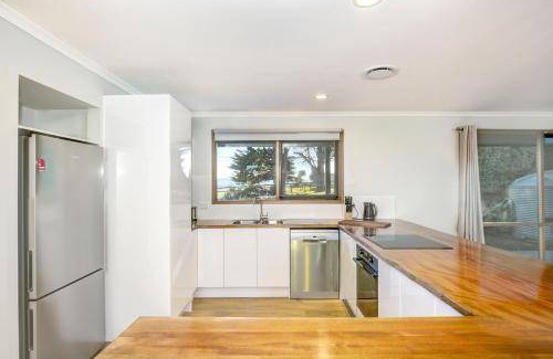 Coldstream House | 120 m² House ∙ 3 bedrooms ∙ 6 guests